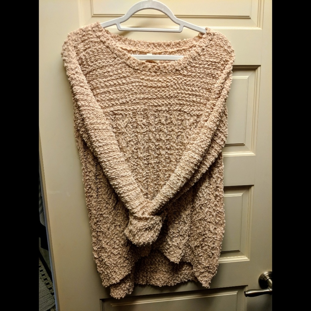 Light pink sweater